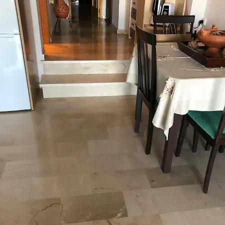 Apart Village Views *